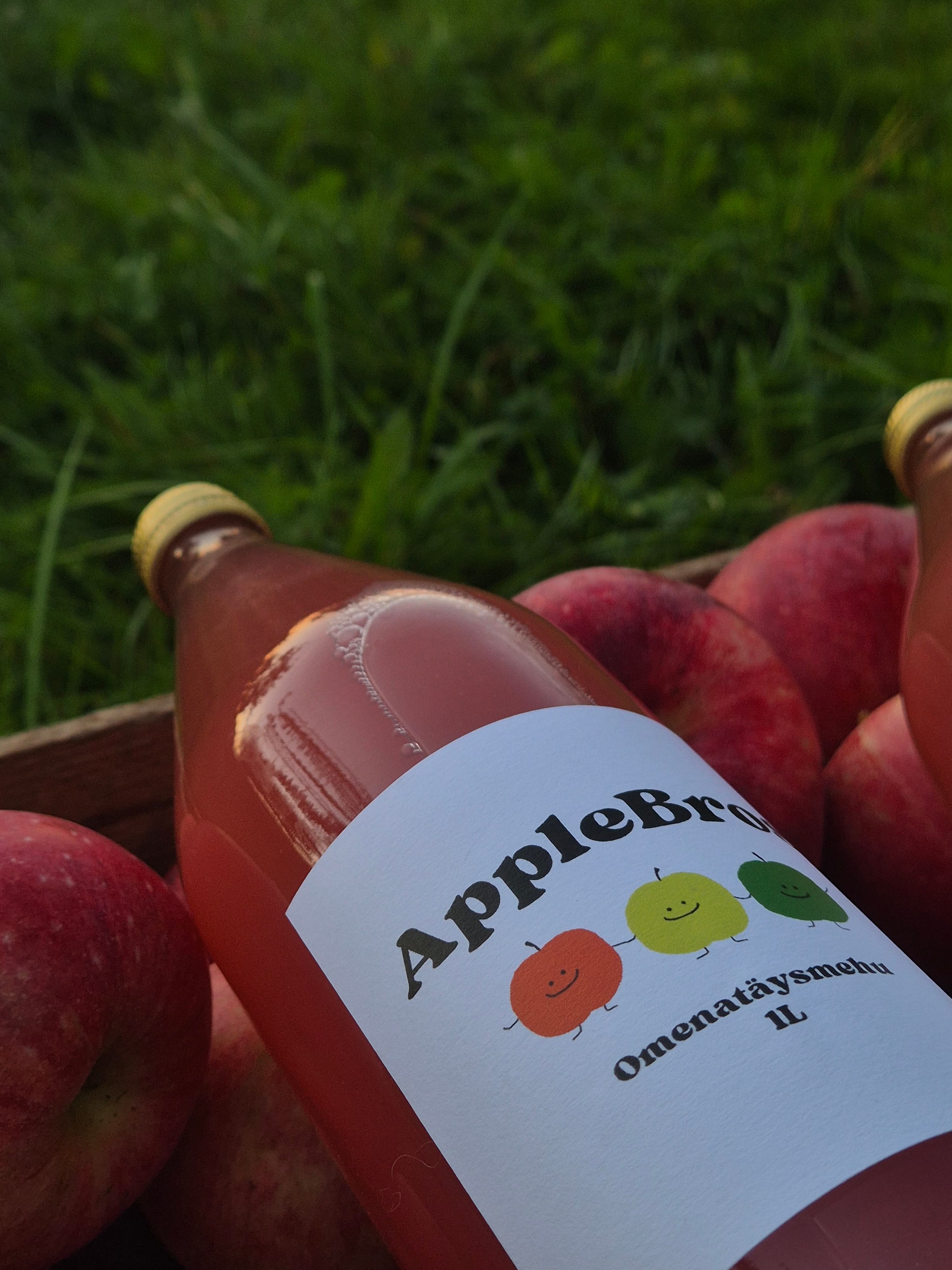 Apple juice 1