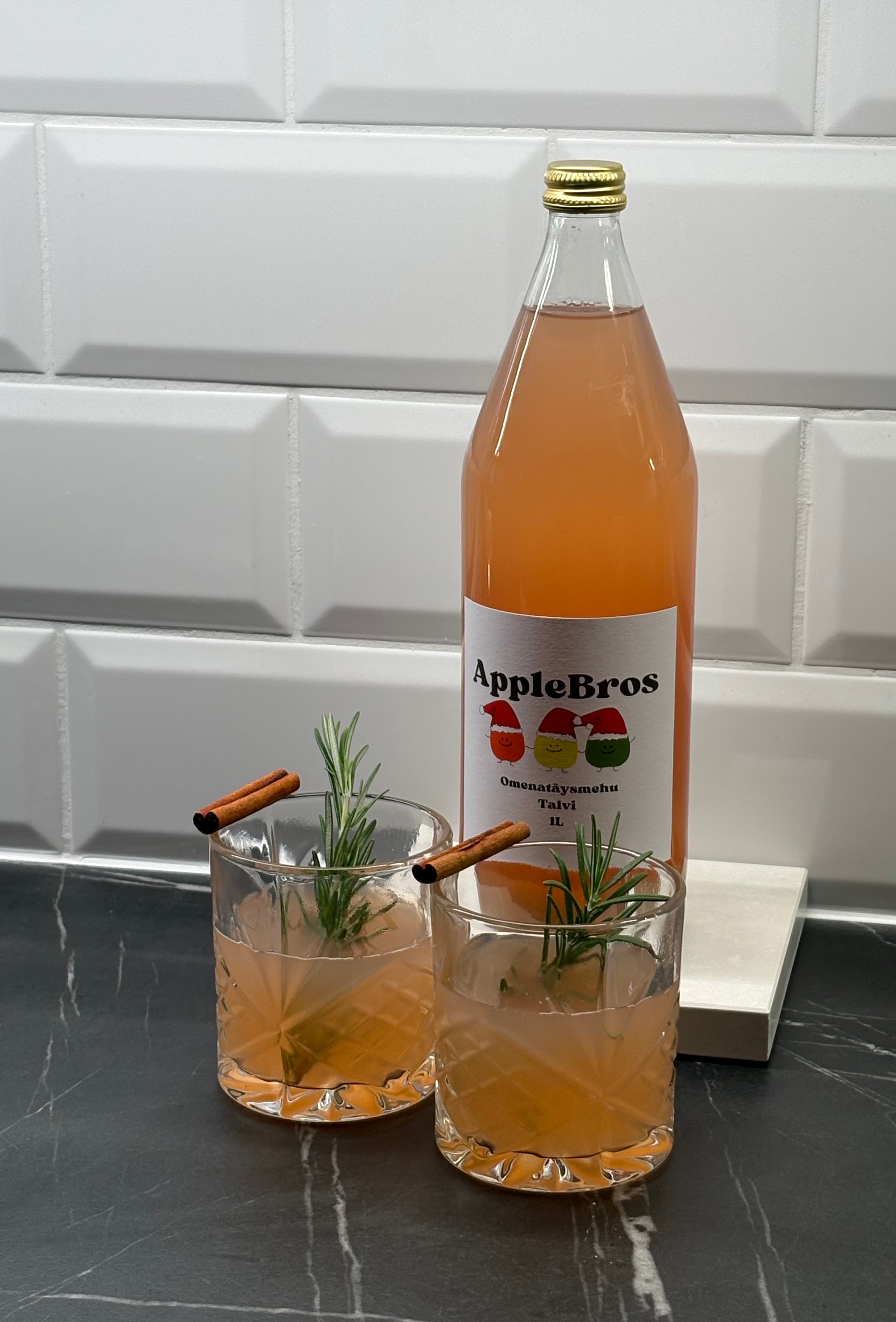 Apple juice 11