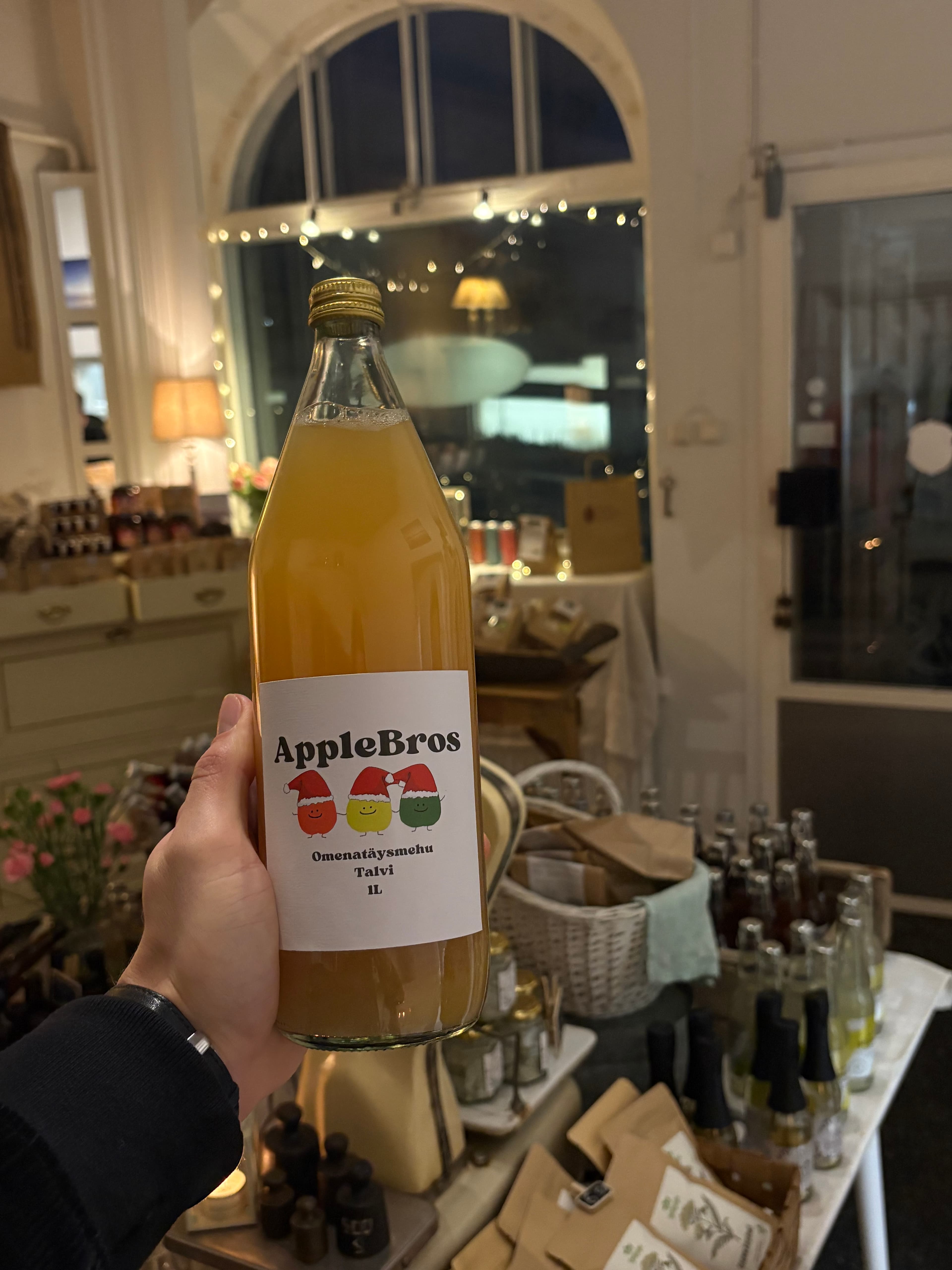 Apple juice 12